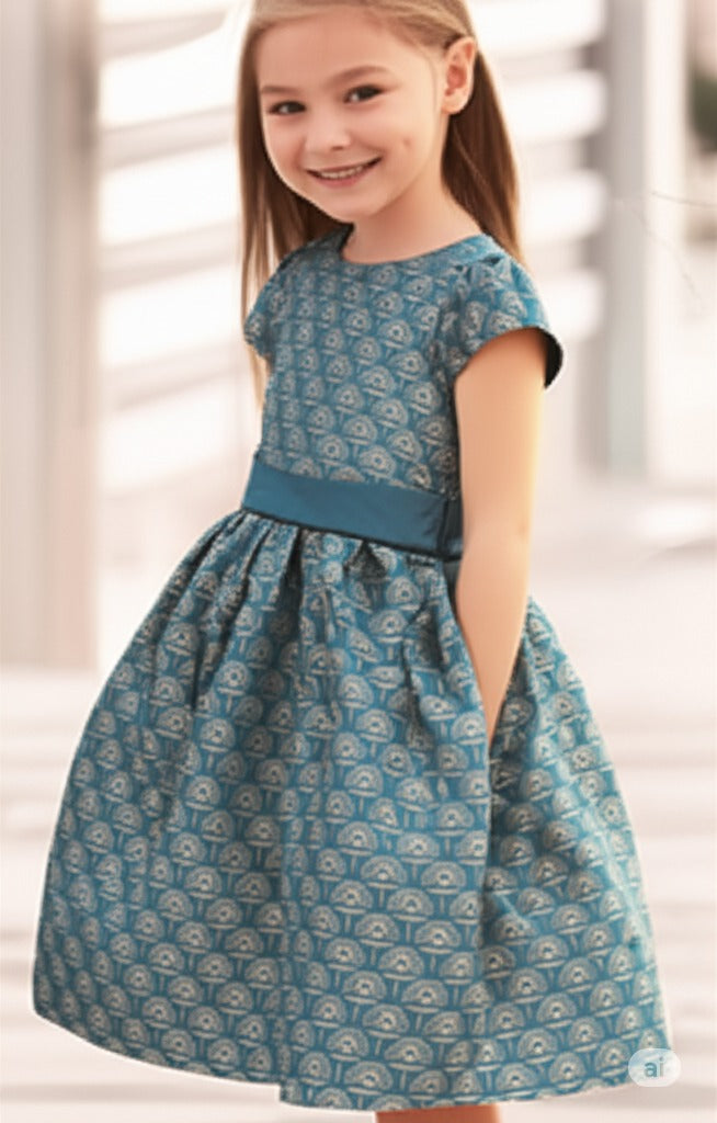 Girls’ Ivory Jacquard Dress – Obaïbi